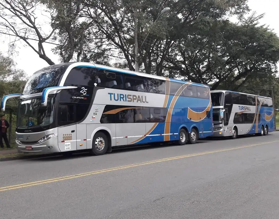 Buser: ônibus da empresa Turispall Turismo